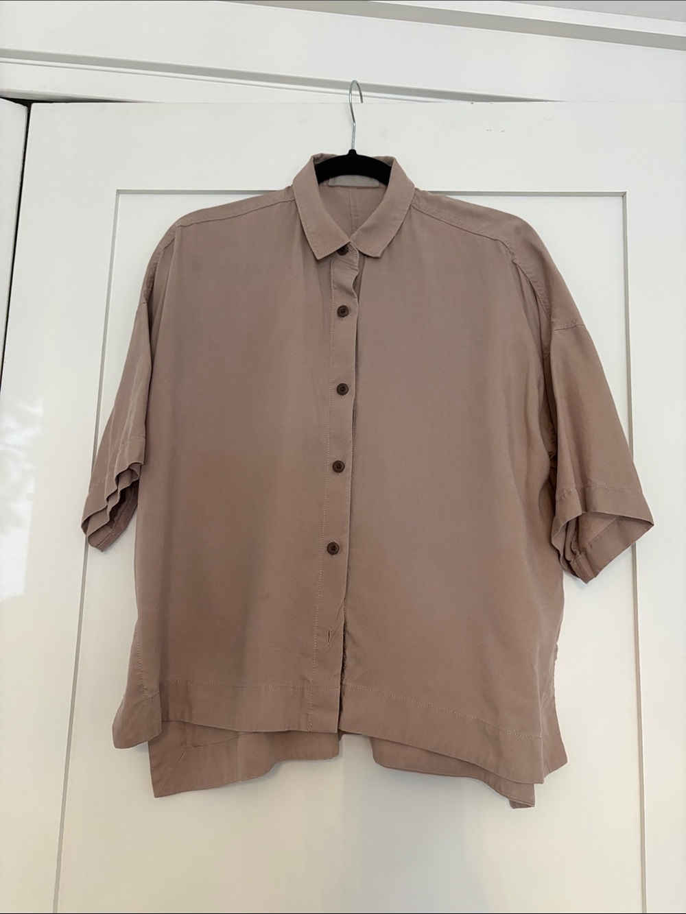 Relaxed Short-Sleeve Button-Up Shirt — Taupe